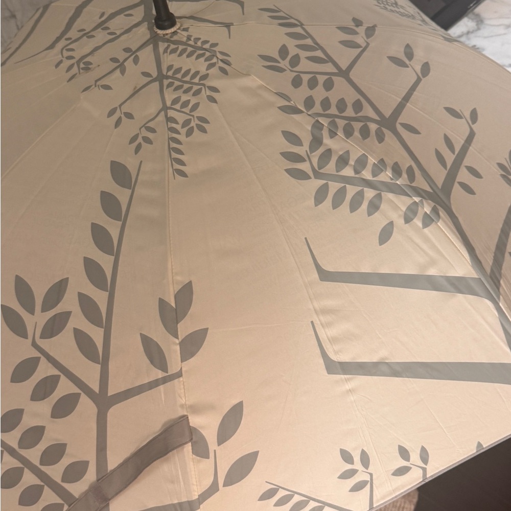Four Season Hotel Large Elegant Tan and Gray Umbrella